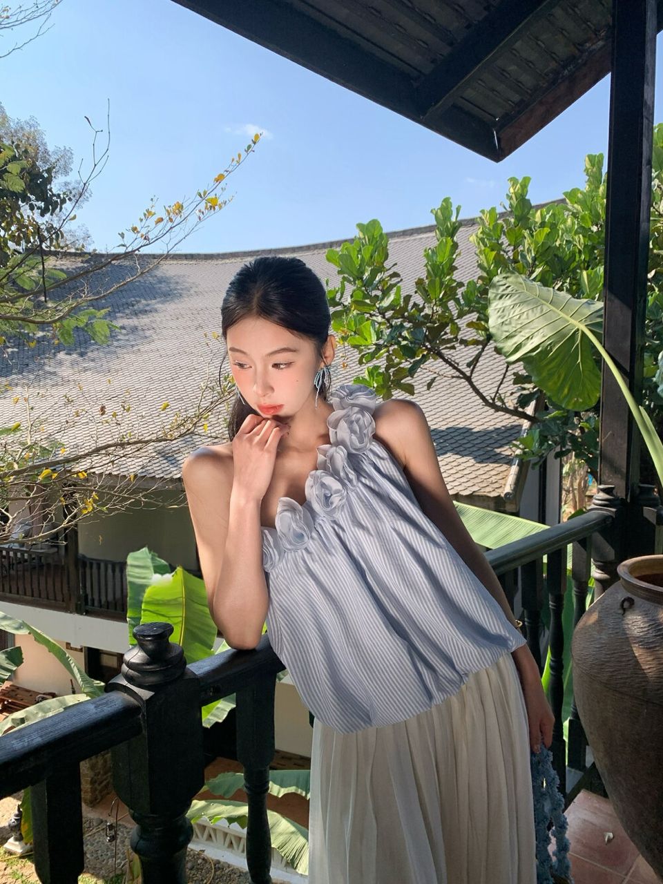 𝖥𝗅𝗈𝗋𝖺𝗅 𝖮𝖿𝖿-𝖲𝗁𝗈𝗎𝗅𝖽𝖾𝗋 𝖲𝗍𝗋𝗂𝗉𝖾𝖽 𝖡𝗅𝗈𝗎𝗌𝖾 𝗂𝗇 𝖡𝖺𝖻𝗒 𝖡𝗅𝗎𝖾