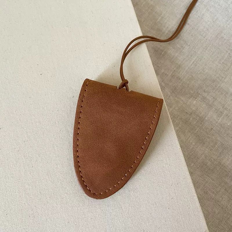 【唯依配饰】Magnetic Sunglasses Holder Necklace